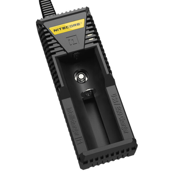 Nitecore UM10 - inteligens USB töltő